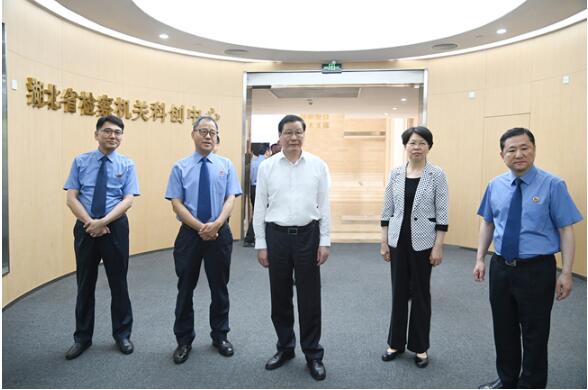 最高检调研组在湖北调研5