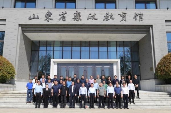 省交通运输厅赴山东省廉政教育馆开展警示教育